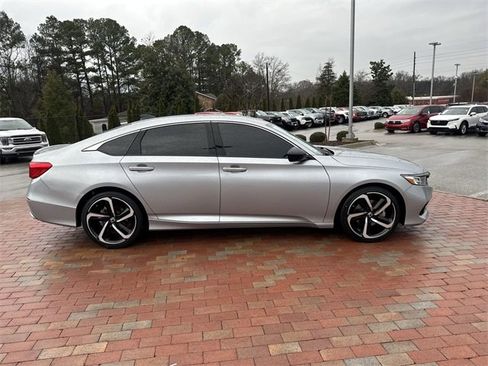 Used 2022 Honda Accord Sport image 37