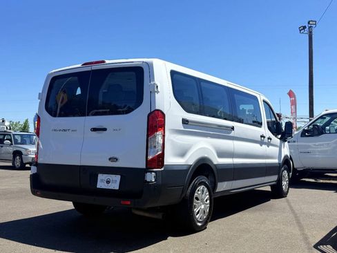 Used 2023 Ford Transit 350 XLT RWD image 5