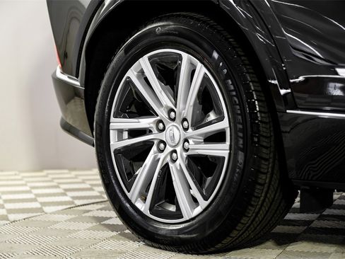 Used 2024 Cadillac Lyriq Tech image 57