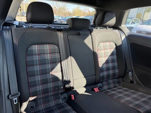 Used 2016 Volkswagen GTI S image 22