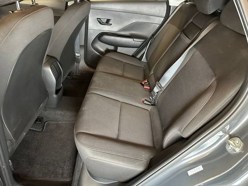 Used 2024 Hyundai Kona SE FWD image 20