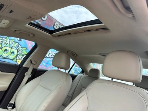 Used 2012 Buick Regal Premium FWD image 16