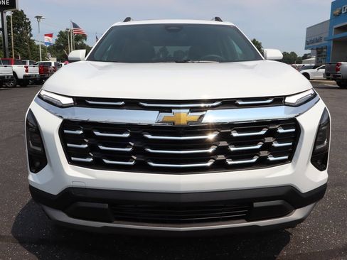 New 2027 Chevrolet Equinox LT w/ Convenience Package II FWD image 33