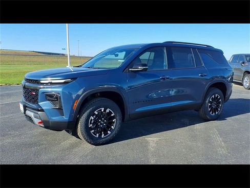 New 2026 Chevrolet Traverse Z71 w/ Enhanced Driving Package image 4