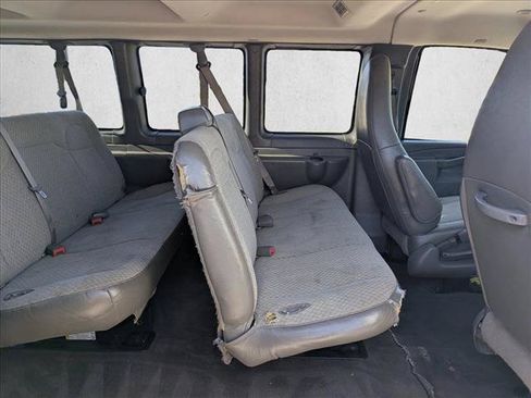 Used 2019 Chevrolet Express 3500 LT w/ LT Preferred Equipment Group RWD image 18
