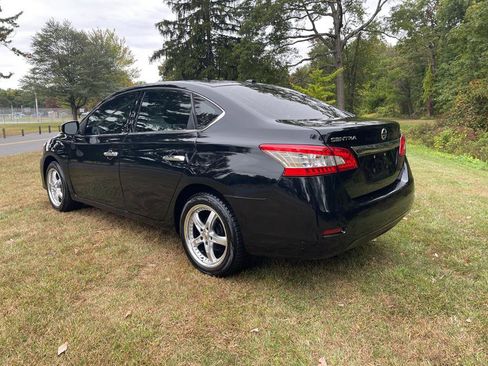 Used 2015 Nissan Sentra SV image 16
