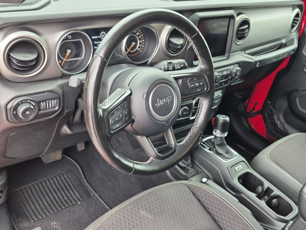 Used 2021 Jeep Wrangler Unlimited Sport AWD/4WD image 7