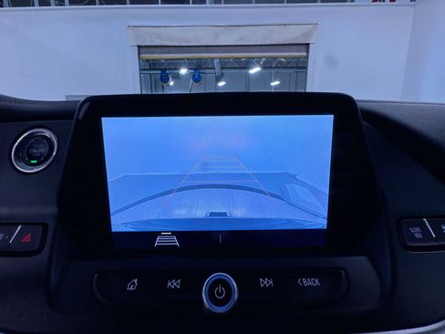 Used 2020 Chevrolet Blazer LT FWD image 19