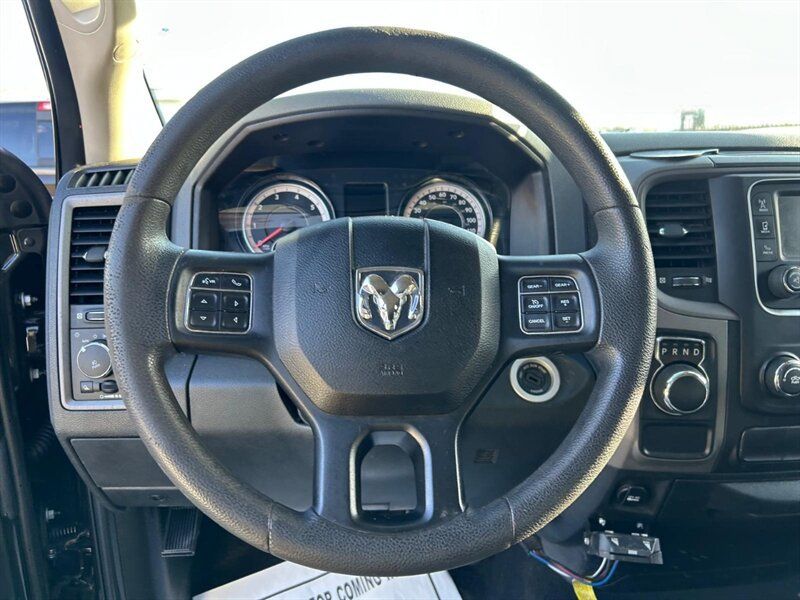 Used 2018 RAM 1500 Express RWD image 18