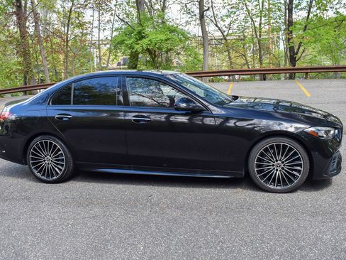 Used 2023 Mercedes-Benz C 300 4MATIC Sedan w/ Pinnacle Trim Package image 10