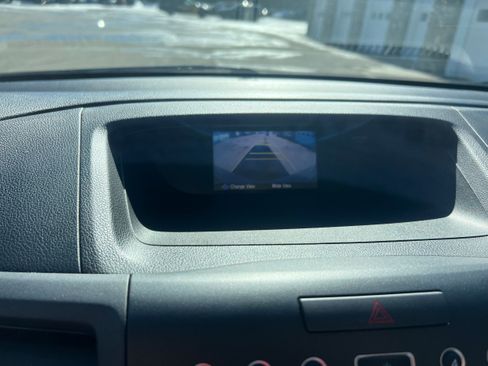 Used 2014 Honda CR-V LX image 16