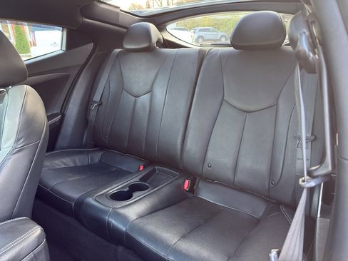 Used 2016 Hyundai Veloster Turbo w/ Option Group 04 image 15