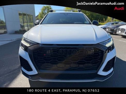 Used 2022 Audi RS Q8 AWD/4WD image 2