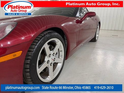 Used 2007 Chevrolet Corvette Convertible w/ Preferred Equipment Group RWD image 39
