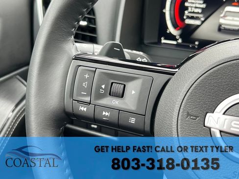 Used 2022 Nissan Rogue Platinum w/ Head-Up Display Package image 38