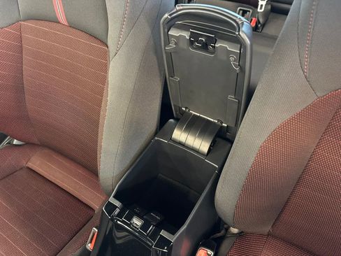 Used 2024 Toyota Corolla SE image 21