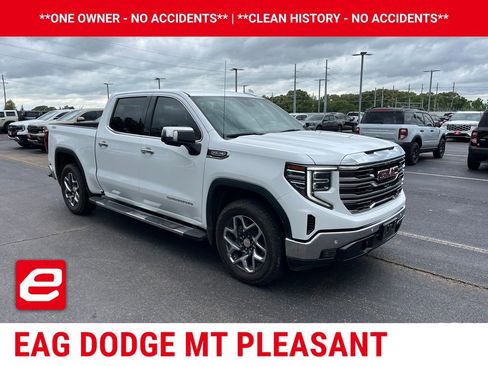 Used 2024 GMC Sierra 1500 SLT w/ SLT Premium Plus Package image 1