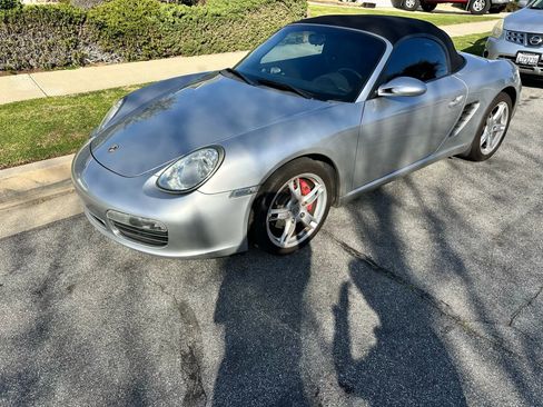 Used 2005 Porsche Boxster S image 12