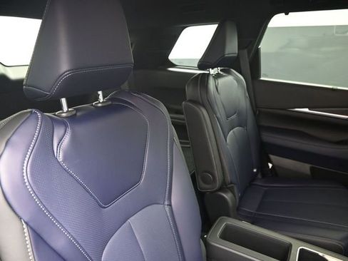 New 2026 INFINITI QX60 Sport w/ Dark Cargo Package AWD/4WD image 38