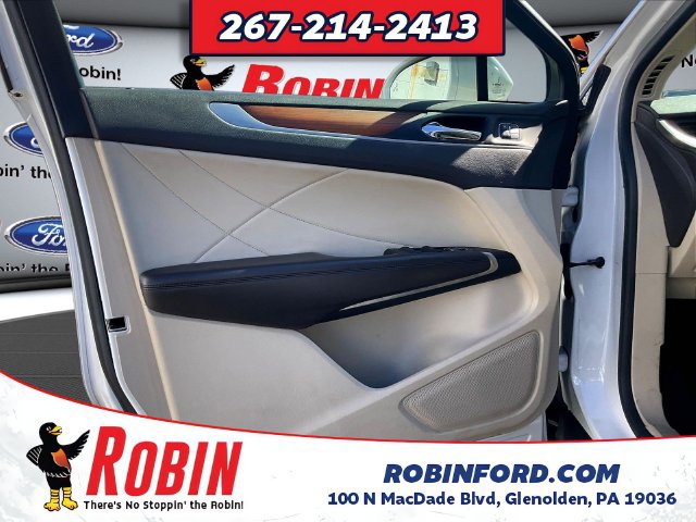Used 2017 Lincoln MKC Select w/ Select Plus Package AWD/4WD image 19