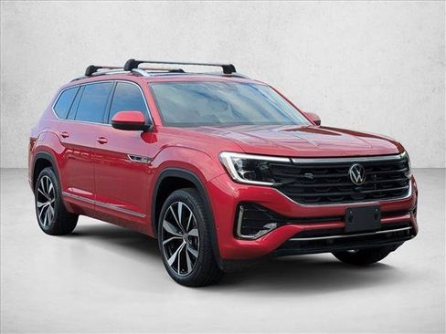 Used 2024 Volkswagen Atlas SEL Premium R-Line AWD/4WD image 3