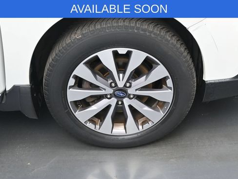 Used 2018 Subaru Outback 3.6R Touring AWD/4WD image 43