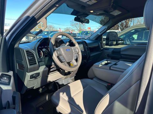 Used 2022 Ford F350 XL w/ STX Appearance Package image 14