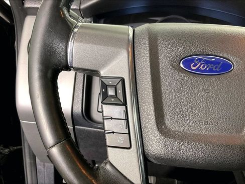 Used 2016 Ford Expedition Platinum RWD image 24