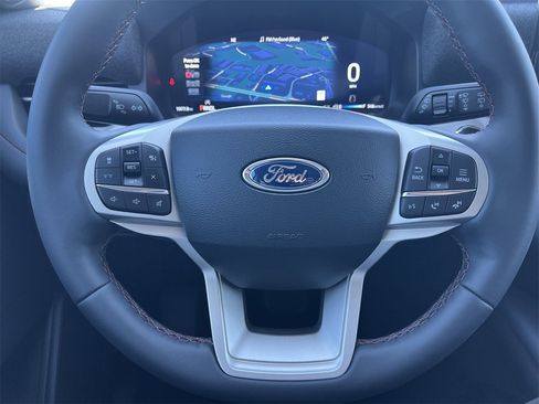 New 2026 Ford Explorer Active image 9