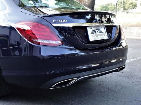 Used 2015 Mercedes-Benz C 300 Sedan image 17