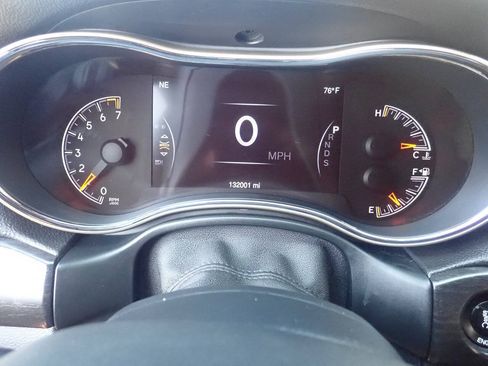 Used 2014 Jeep Grand Cherokee Laredo w/ Quick Order Package 23E AWD/4WD image 4
