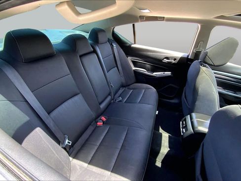 Used 2019 Nissan Altima 2.5 SV FWD image 20