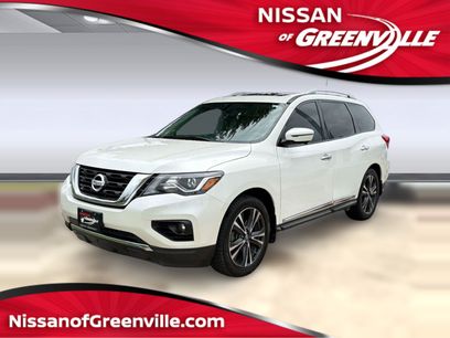 Used 2017 Nissan Pathfinder Platinum