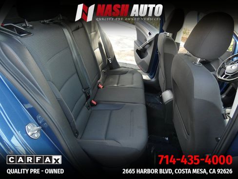 Used 2018 Volkswagen Golf S FWD image 39