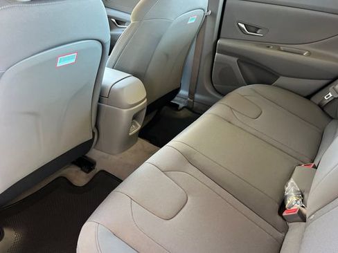 New 2026 Hyundai Elantra SE FWD image 11