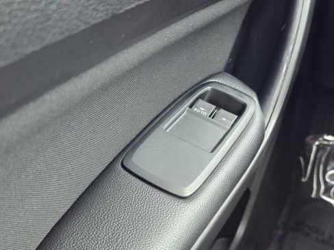 Used 2019 Ford Ranger XL w/ Equipment Group 101A Mid RWD image 15