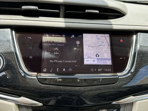 Used 2023 Cadillac XT6 Premium Luxury FWD image 22