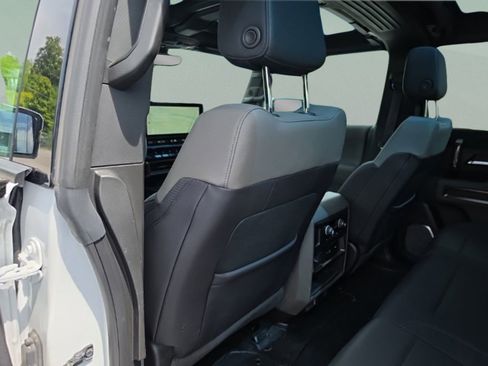 Used 2024 GMC Hummer EV 2X w/ Extreme Off-Road Package AWD/4WD image 30