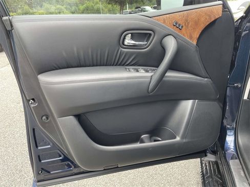 Certified 2024 Nissan Armada SL w/ Captain's Chairs Package image 13