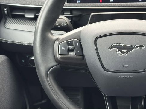 Used 2021 Ford Mustang Mach-E Premium image 11