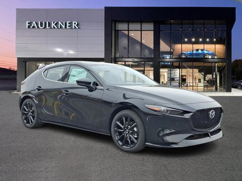 New 2026 MAZDA MAZDA3 Hatchback w/Premium Plus Pkg image 1