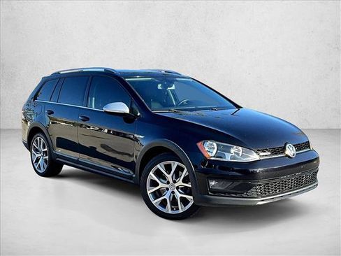 Used 2017 Volkswagen Golf Alltrack SEL AWD/4WD image 11