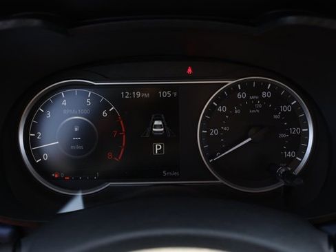 New 2025 Nissan Versa 1.6 SV w/ Trunk Package image 27