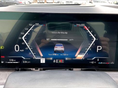 Used 2026 BMW X7 xDrive40i w/ Executive Package image 28