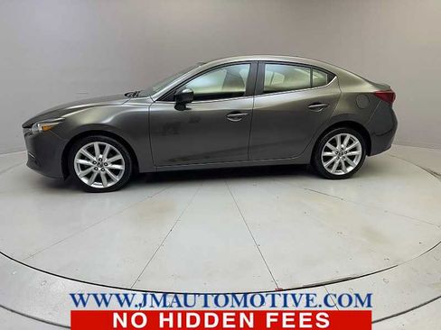 Used 2017 MAZDA MAZDA3 Grand Touring w/ Premium Equipment Package FWD image 2