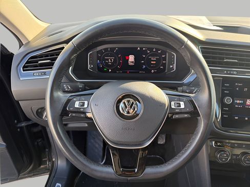 Used 2019 Volkswagen Tiguan S image 13