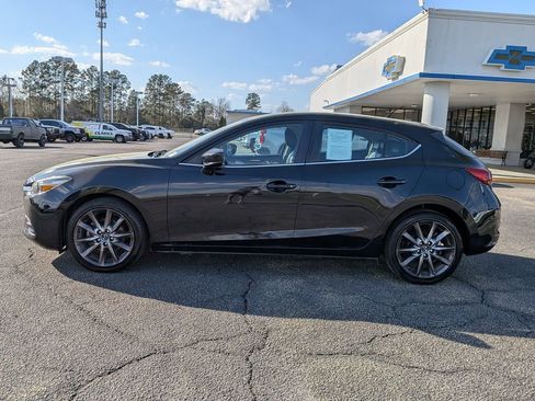 Used 2018 MAZDA MAZDA3 Touring FWD image 7