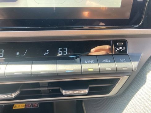 New 2025 Toyota Camry SE image 26