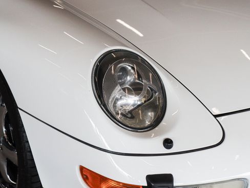 Used 1996 Porsche 911 Cabriolet image 28