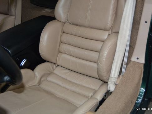 Used 1992 Chevrolet Corvette Coupe RWD image 13